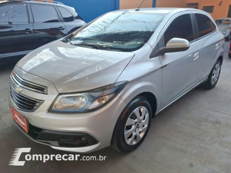 CHEVROLET ONIX - 1.4 MPFI LT 8V 4P MANUAL 4 portas