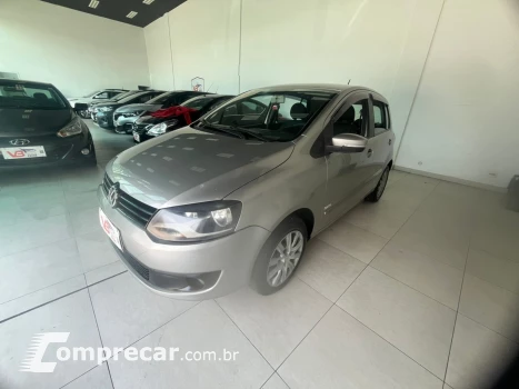 Volkswagen FOX 1.6 MI 8V FLEX 4P AUTOMATIZADO 4 portas