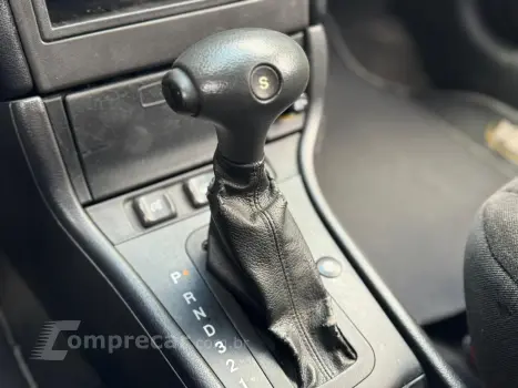 ASTRA 2.0 MPFI Advantage 8V