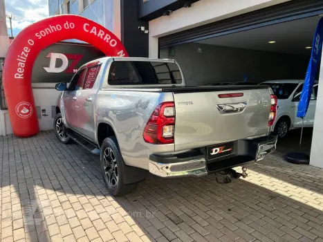 HILUX 2.8 D-4d Turbo CD SRX 4X4