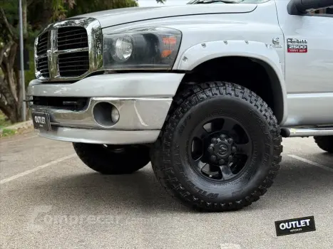 RAM 5.9 2500 SLT 4X4 CD I6 24V TURBO DIESEL 4P AU