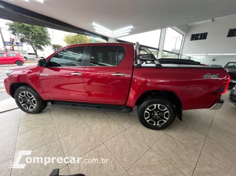 HILUX 2.8 D-4D TURBO DIESEL CD SRX 4X4 AUTOMÁTICO