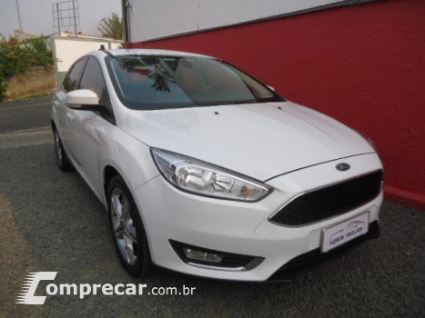 FORD FOCUS 2.0 SE Fastback 16V 4 portas