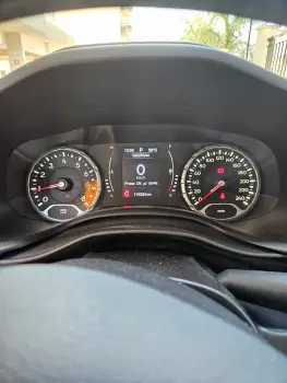 RENEGADE 1.8 16V Longitude