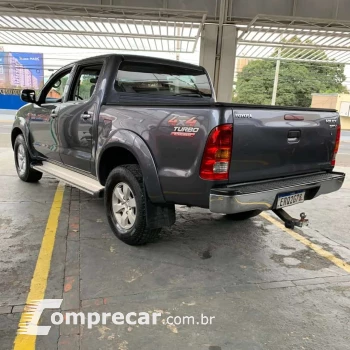 HILUX SRV 4X4