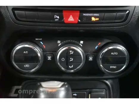 RENEGADE - 2.0 16V TURBO LONGITUDE 4P 4X4 AUTOMÁTICO