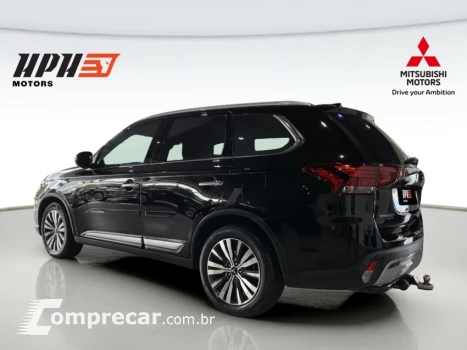 OUTLANDER 2.2 Mivec Di-d Hpe-s AWD