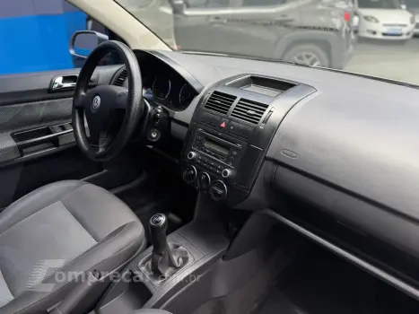 POLO SEDAN 1.6 MI Comfortline 8V