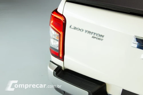 L200 TRITON 2.4 16V Turbo Sport Hpe-s CD 4X4