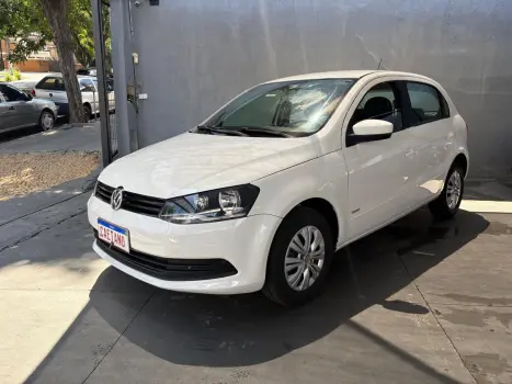 Volkswagen GOL 1.6 MI 8V FLEX 4P MANUAL G.V 4 portas