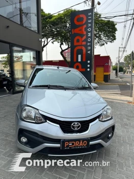 Toyota ETIOS 4 portas