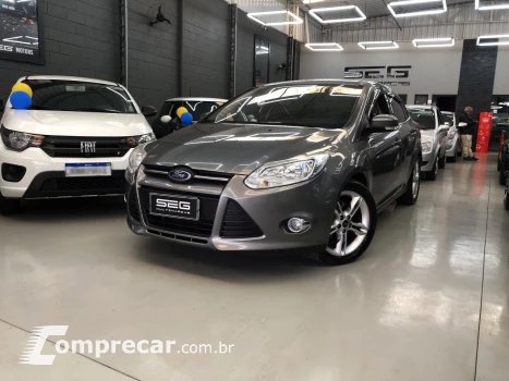 FORD Focus 2.0 16V/SE/SE Plus Flex 5p Aut. 4 portas