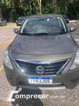 NISSAN Versa SL 1.6 4 portas