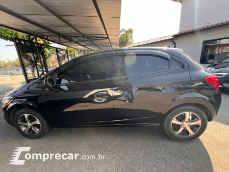 Onix Hatch 1.4 4P FLEX LTZ AUTOMÁTICO