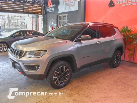 COMPASS 2.0 16V DIESEL TRAILHAWK 4X4 AUTOMÁTICO