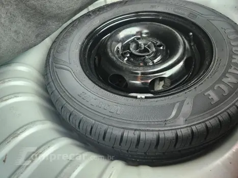 CELTA - 1.0 MPFI LT 8V 4P MANUAL