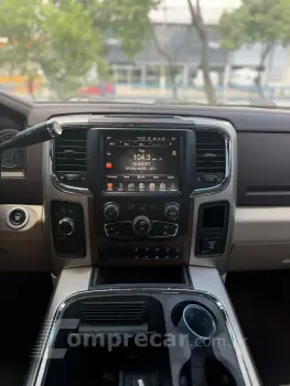 2500 6.7 I6 Turbo Laramie CD 4X4