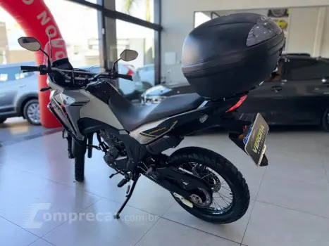 XRE SAHARA 300 ADVENTURE