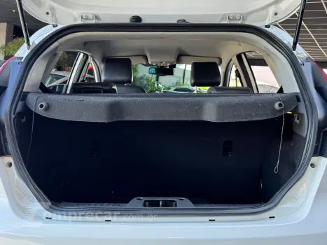 FIESTA 1.6 Titanium Hatch 16V