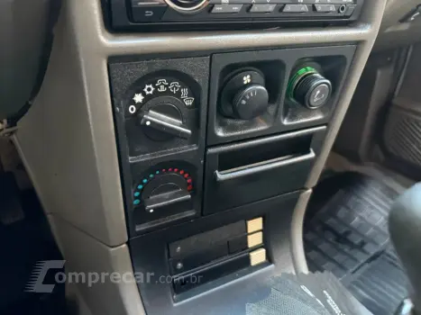 KADETT 2.0 MPFI GSI 8V GASOLINA 2P MANUAL