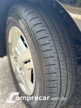Onix LT 1.0 8v