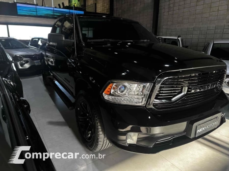 CLASSIC 5.7 V8 GASOLINA LARAMIE NIGHT EDITION CD 4X4 AUTOMÁT