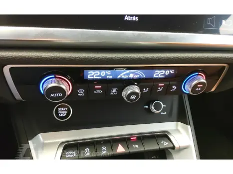 Q3 2.0 40 TFSI GASOLINA SPORTBACK PERFORMANCE QUATTRO TIPTRO