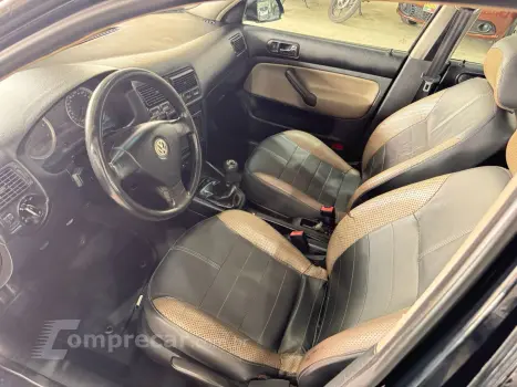 Golf 1.6 Mi Sportline 8V Flex 4P Manual