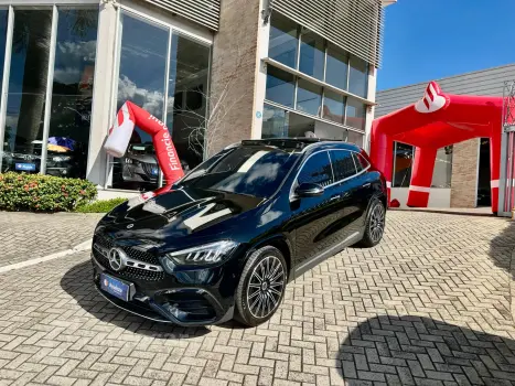 Mercedes-Benz GLA 200 AMG Line 1.3 16V TB Aut.(Híb.) 4 portas