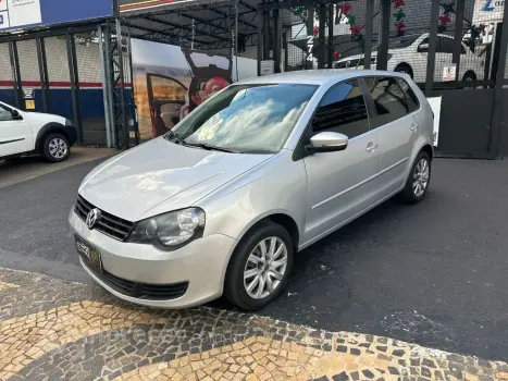 Volkswagen Polo 1.6 Mi/S.Ouro 1.6 Mi Tot.Flex 8V 5p 4 portas