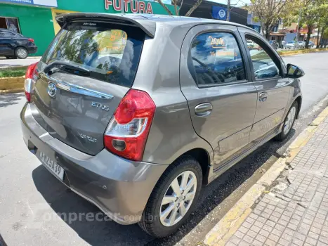 Etios  XLS 1.5 AT