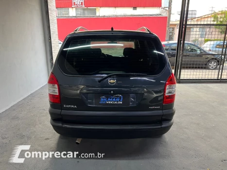 ZAFIRA 2.0 MPFI Elegance 8V