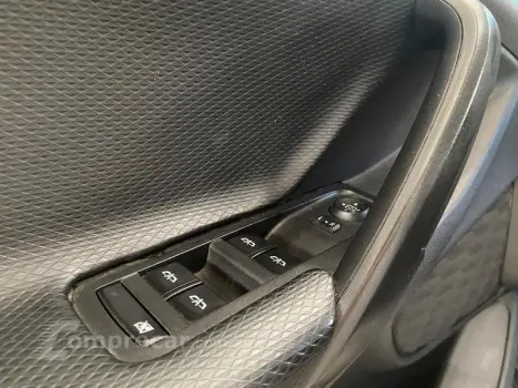 TRACKER 1.0 TURBO 12V FLEX AUT.