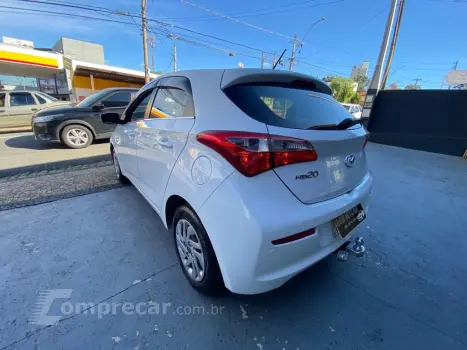 HB20 1.6 COMFORT PLUS 16V FLEX 4P MANUAL