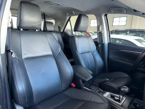 HILUX SW4 2.8 D-4d Turbo SRX 7L 4X4