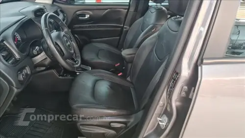 RENEGADE 1.8 16V Sport