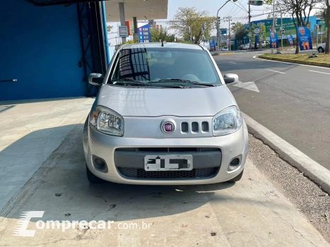 Fiat UNO 1.0 EVO Vivace 8V 4 portas