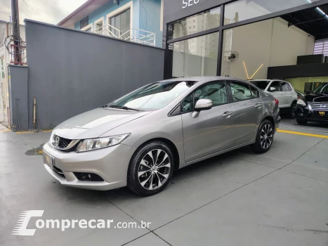 Honda Civic Sedan LXR 2.0 Flexone 16V Aut. 4p 4 portas