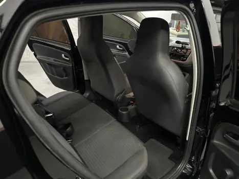 Cross Up 1.0 Tsi 12V Flex 4P Manual