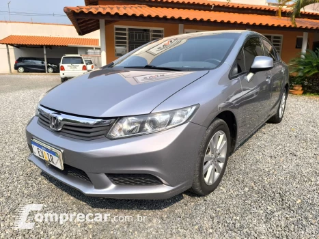 Honda CIVIC LXS 1.8 4 portas