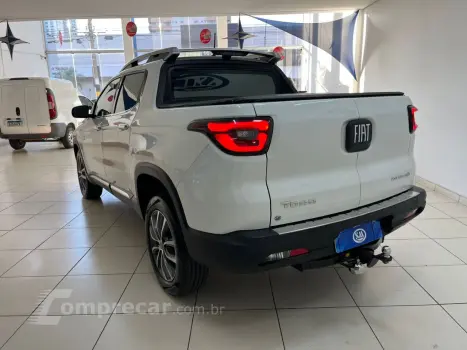 Toro 2.0 16V 4P VOLCANO 4WD TURBO DIESEL AUTOMÁTICO