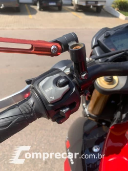 GSX 1000