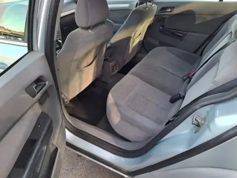 VECTRA 2.0 MPFI Elegance 8V