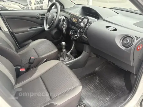 Etios Hatch 1.5 16V 4P FLEX XS