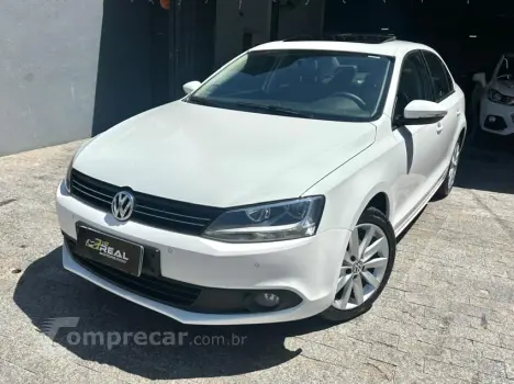 Volkswagen JETTA 2.0 Comfortline 4 portas