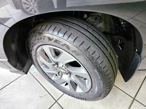 SPIN ADVANTAGE 1.8 8V ECONO.FLEX 5P AUT.