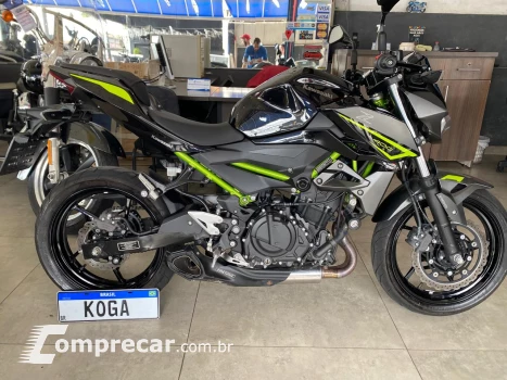 KAWASAKI Z400