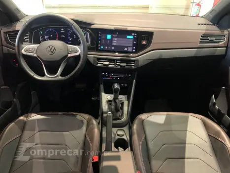 Virtus 1.0 4P 200 TSI FLEX HIGHLINE AUTOMÁTICO