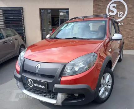 Renault SANDERO 4 portas