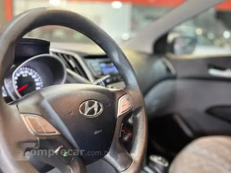 HB20S - 1.6 COMFORT PLUS 16V 4P AUTOMÁTICO